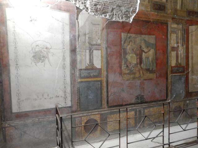 VI.15.1 Pompeii. December 2006. North wall of exedra with painting of Daedalus showing Pasiphae the wooden cow.
