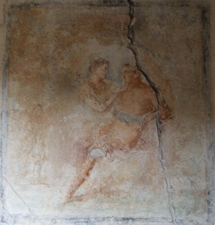 VI.15.6 Pompeii. March 2009. Room 15, north-east corner of triclinium, with recess.