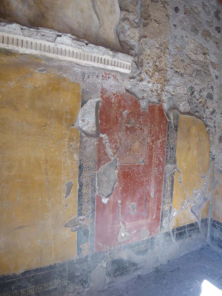 VI.16.7 Pompeii. September 2015. Cubiculum C, looking east along north wall. 
Foto Annette Haug, ERC Grant 681269 DÉCOR.
