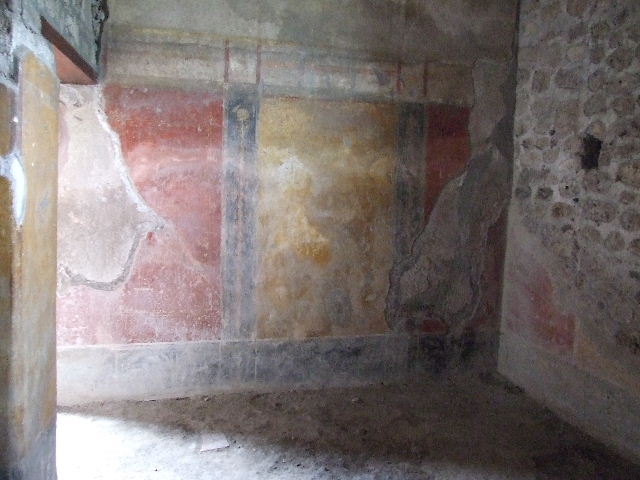 VI.16.15 Pompeii. 1908. West wall of room G with wall painting of the arrival of Dionysus on Naxos where Ariadne is sleeping. See Notizie degli Scavi di Antichità, 1908, p. 79, fig. 9.