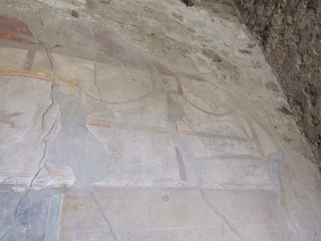 VI.16.27 Pompeii. March 2009. Room 22, triclinium.  Looking north.