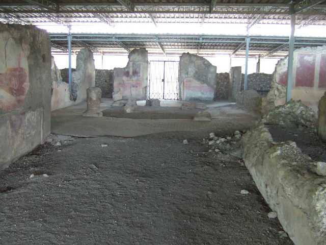 VI.17.41 Pompeii. May 2011. Room in north-west corner of atrium.Photo courtesy of Michael Binns.