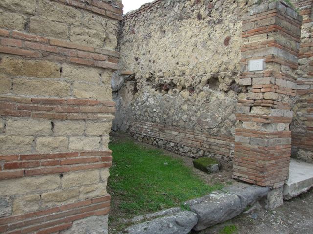VII.2.13 Pompeii. December 2007. South wall with remains of staircase in the south-west corner.