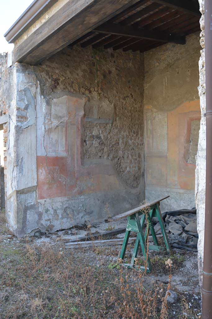 VII.2.16 Pompeii. October 2019. Exedra 17, east wall.
Foto Annette Haug, ERC Grant 681269 DÉCOR.
