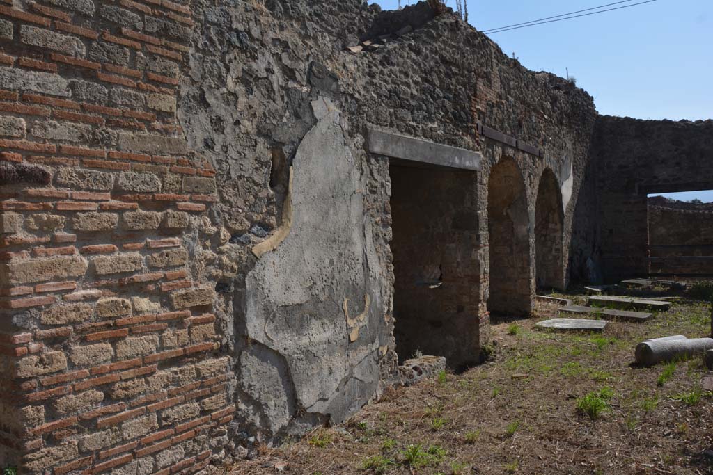 VII.2.20 Pompeii. October 2019. Rooms on east side of peristyle.
Foto Annette Haug, ERC Grant 681269 DCOR.

