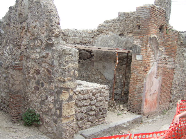 VII.2.26 Pompeii. May 2006. Under restoration.