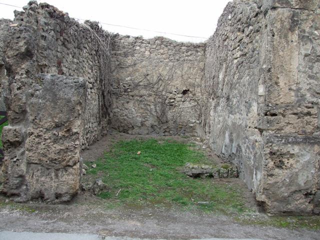VII.2.50 Pompeii. Shop. May 2005. Entrance.