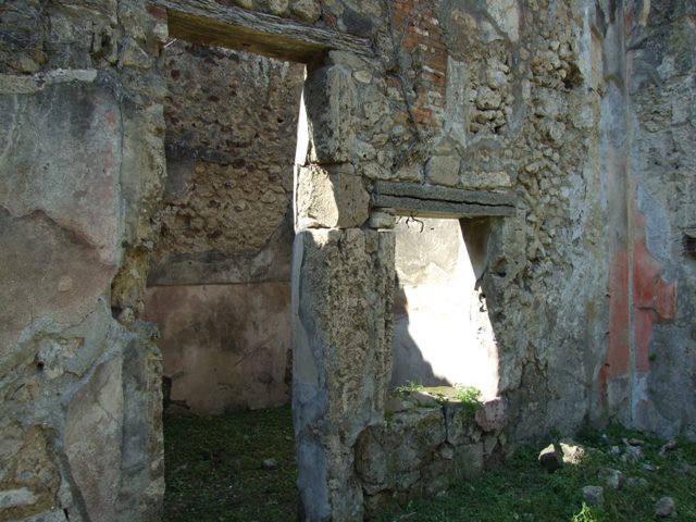 VII.3.29 Pompeii. March 2009. Room 4. North wall, with window, overlooking kitchen of VII.3.4.