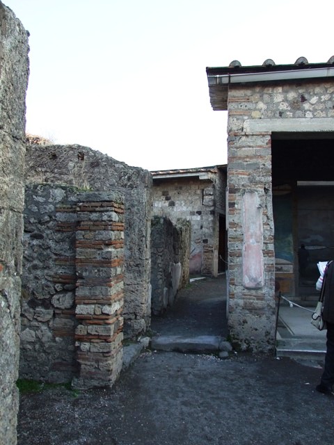 VII.4.48 Pompeii. May 2001. Room 11. Tablinum from Atrium. Photograph courtesy of Current Archaeology.