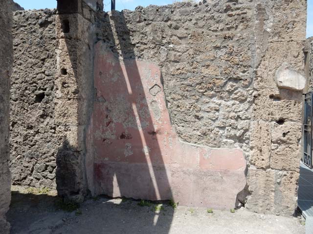 VII.4.48 Pompeii. December 2007. Room 16. Room overlooking Peristyle.