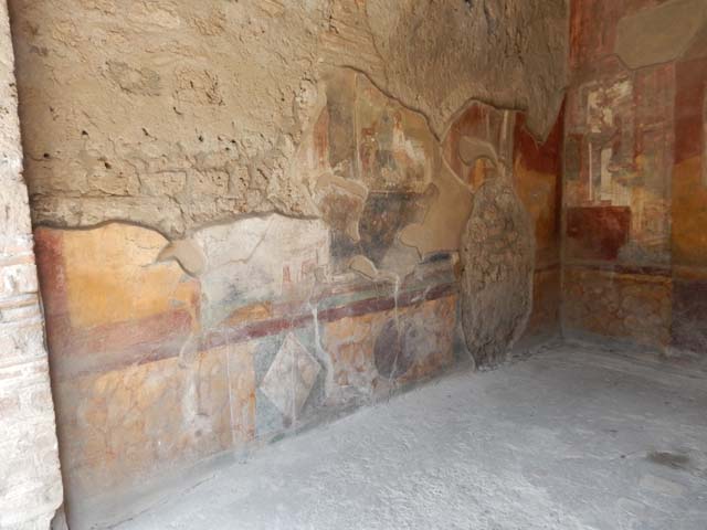 VII.4.48 Pompeii. December 2007. Room 20, corridor leading to entrance VII.4.43 in Vicolo Storto