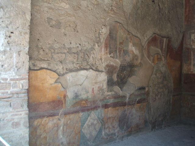 VII.4.48 Pompeii. December 2007. Room 21. Latrine.