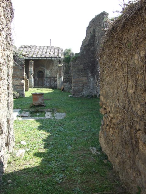 VII.4.56 Pompeii. March 2009. Room 1. Site of remains of staircase to upper floor, in north west corner.