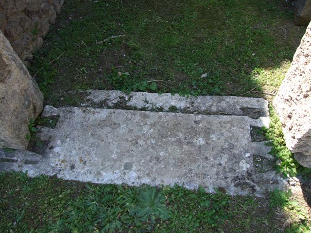 VII.4.57. Pompeii. March 2009. Room 12. Triclinium. North wall.