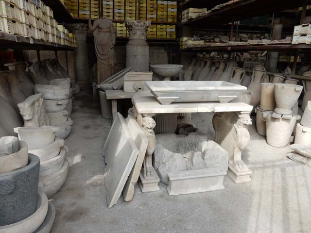 P1020996r,30 110512 P VII.7.29 Foro Olit; sculture.jpg