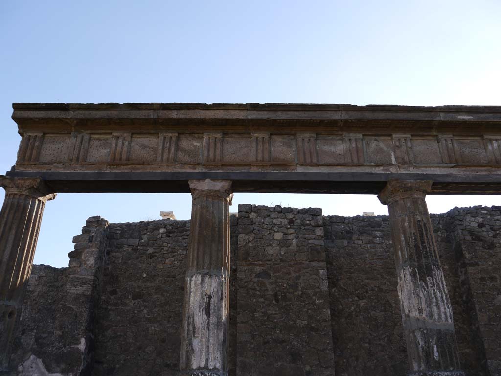 VII.7.32, Pompeii. September 2018. East side of Temple.
Foto Anne Kleineberg, ERC Grant 681269 DÉCOR.

