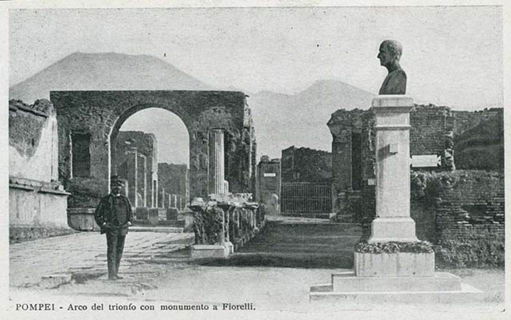 Forum. Old postcard, date unknown c.1910?. Bust of Giuseppe Fiorelli, now in the Larario dei Pompeianisti.  Photo courtesy of Rick Bauer.

