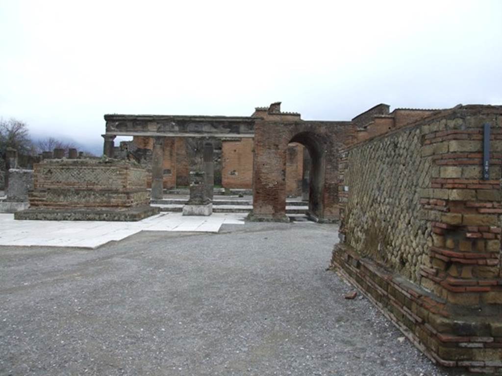 VII.8 Pompeii Forum. March 2009. South side looking south.