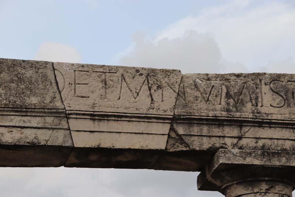 VII.9.1 Pompeii. October 2020. Eumachia’s Building portico. Part of inscription. Photo courtesy of Klaus Heese.