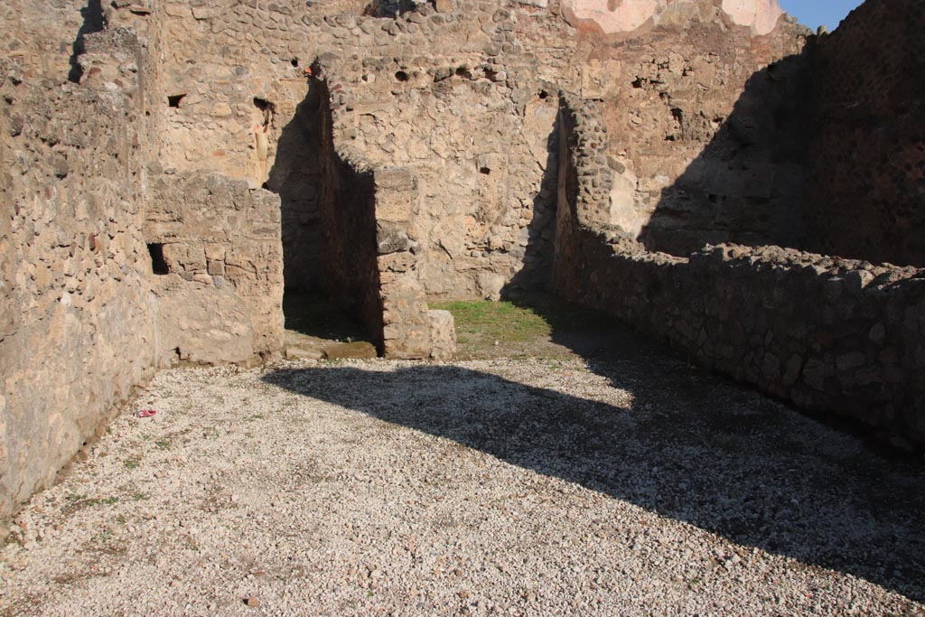 VII.14.2 Pompeii. October 2022. Looking north across the shop to doorways to two rear rooms. Photo courtesy of Klaus Heese. 