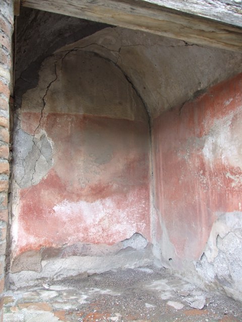 VII.14.5 Pompeii. March 2009. Lararium. West wall.