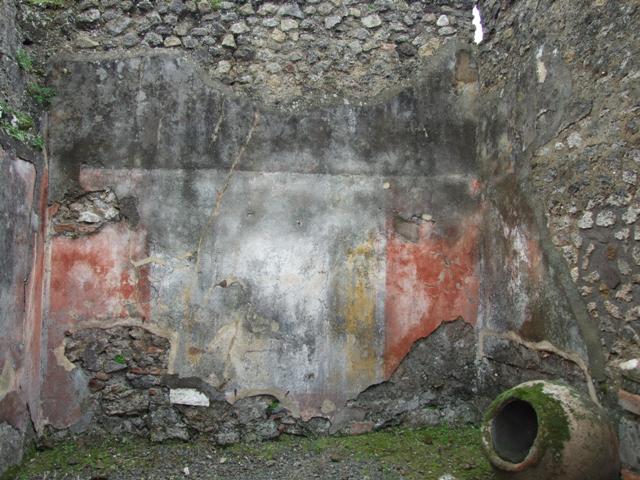 VII.14.5 Pompeii. March 2009. Entrance doorway of VII.14.18, looking north west.