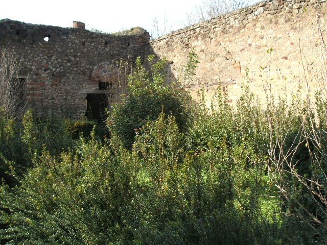 VII.14.9 Pompeii.  March 2009.  Room 16.  Corridor leading east to kitchen area.