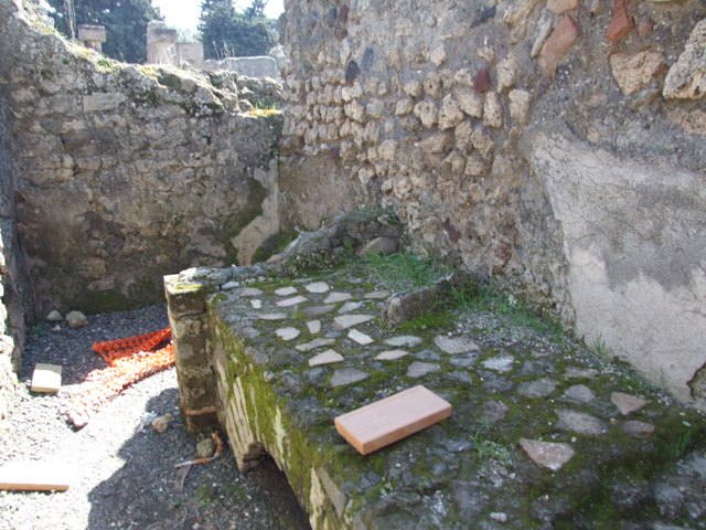 VII.14.9 Pompeii.  March 2009. Room 17,  and  Room 18  Doorways in east wall of atrium.