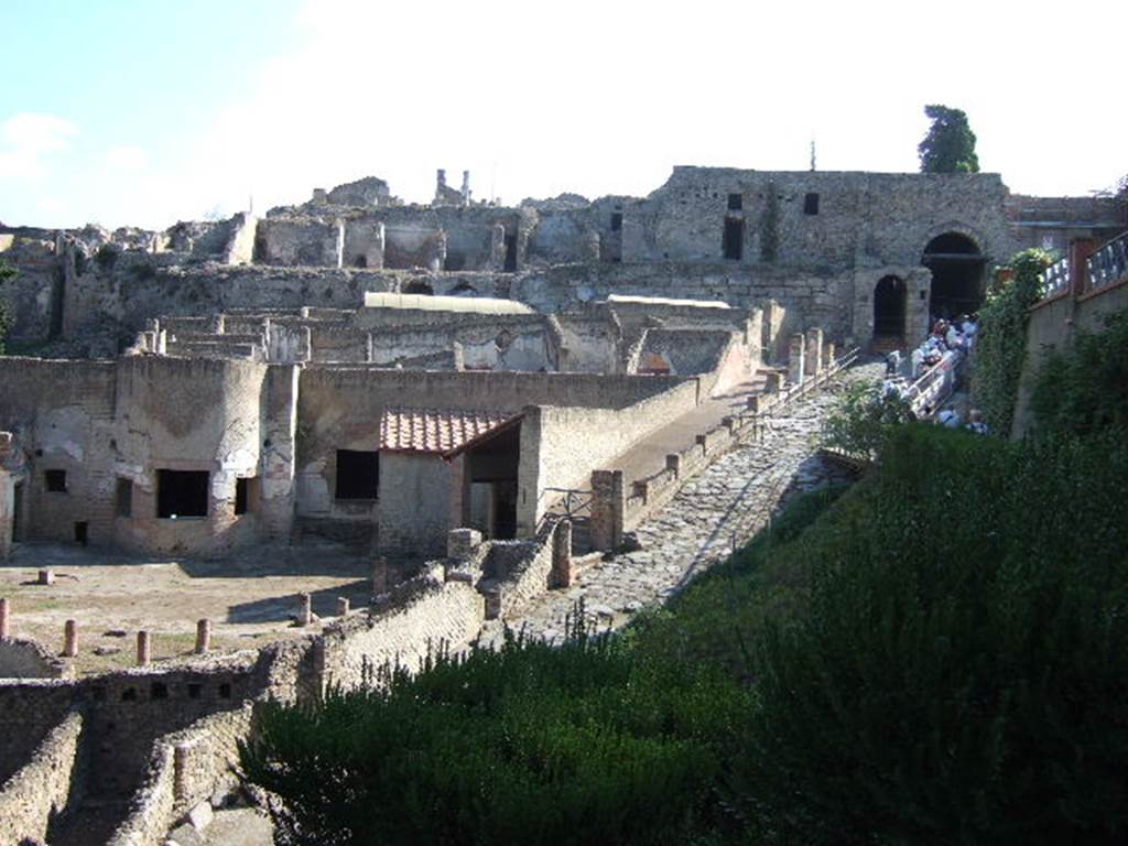 VII.16.a Pompeii. September 2005. Suburban Baths and Porta Marina, looking east.
