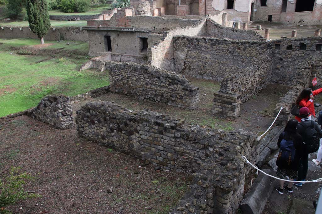 VII.16.a Pompeii. October 2020. Looking north across lower area on west side of Suburban Baths. Photo courtesy of Klaus Heese.
