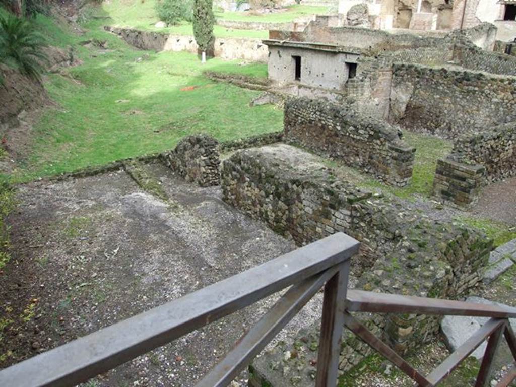 VII.16.a Pompeii. December 2004. Looking north across lower area of Suburban Baths.