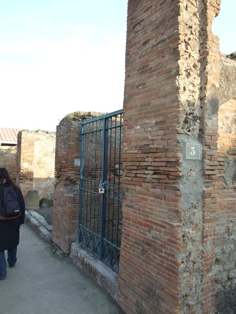 VIII.3.4 Pompeii. March 2009. Room 3. Ala. Looking east.