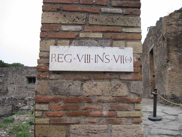 VIII.7.15 Pompeii. September 2005. Entrance on Via Stabiana. Looking west.