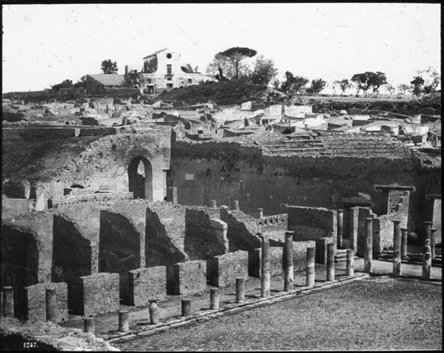 VIII.7.16 Pompeii. May 2010. Looking south across the Gladiators Barracks. Photo courtesy of Rick Bauer.