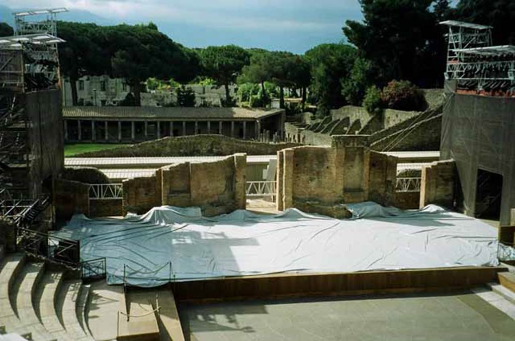 VIII.7.20 Pompeii. June 2010. Stage. Photo courtesy of Rick Bauer.