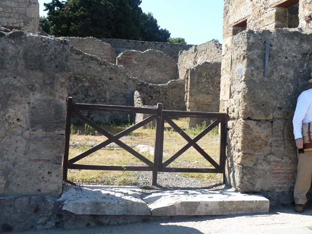 VIII.7.24 Pompeii. June 2009. Entrance threshold. Photo courtesy of Sera Baker.