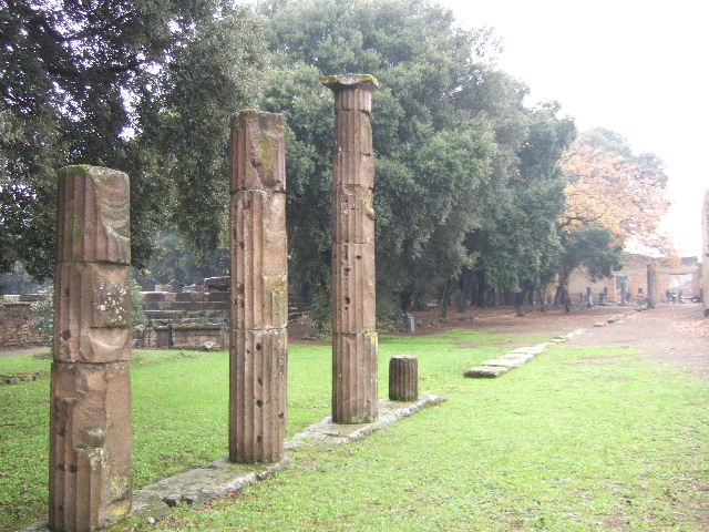 Area of walls near Pompeii Triangular Forum and Tower I from outside city. May 2006.