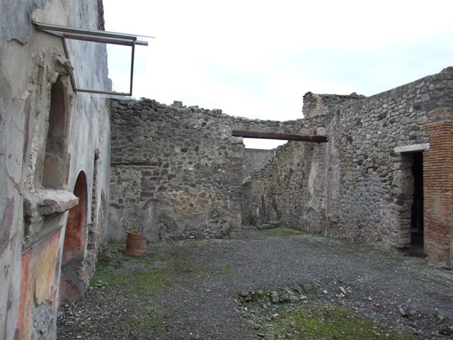 IX.1.7 Pompeii. December 2007. Triclinium. West wall.
