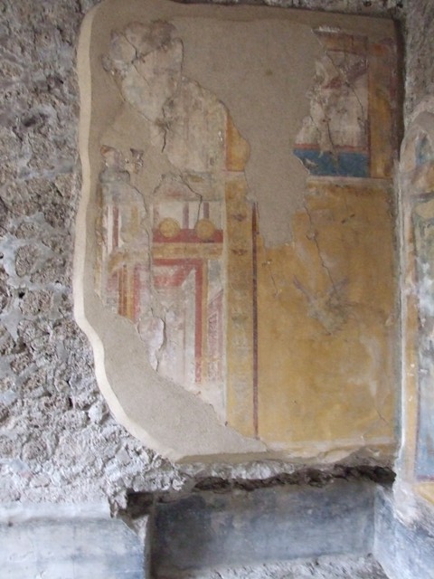IX.1.7 Pompeii. December 2007. Triclinium. Recess at base of painted plaster.