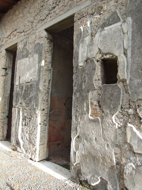 IX.1.20 Pompeii. December 2007. Room 12. Garden area.