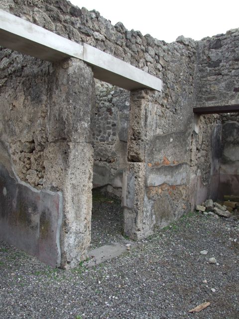 IX.1.22 House of M. Epidi Sabini.  December 2007.  Room 29.  Private bakery area.