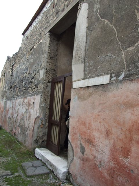 IX.2.16 Pompeii. March 2009. Site of Steps to upper floor in small room.