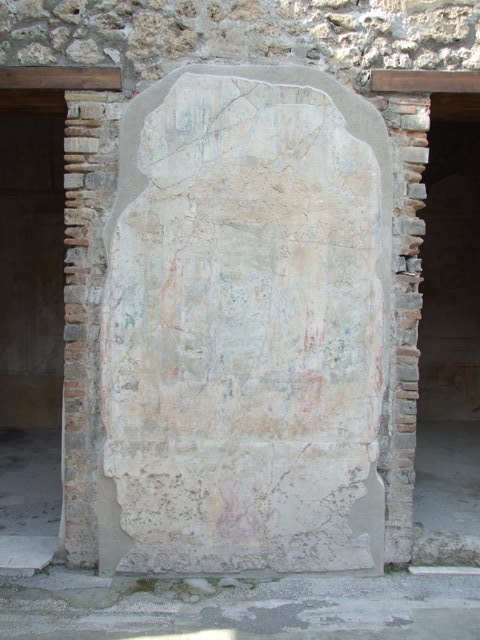 IX.3.5 Pompeii. March 2009. Room 4. North wall upper area. East side