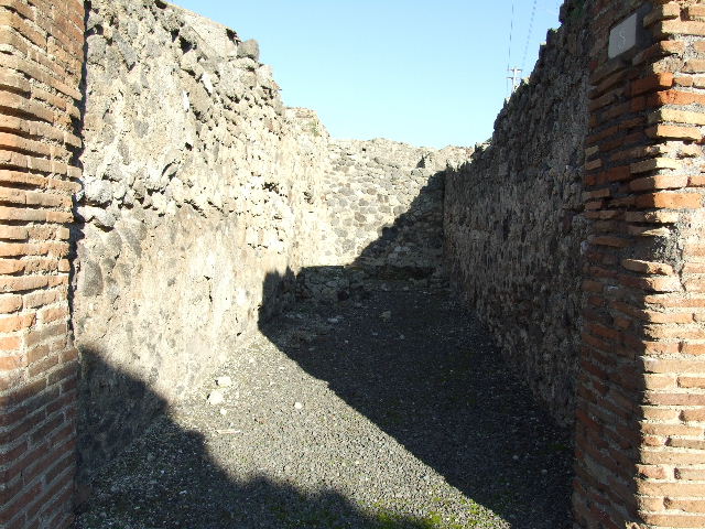 IX.3.8 Pompeii. December 2007. North-east corner.