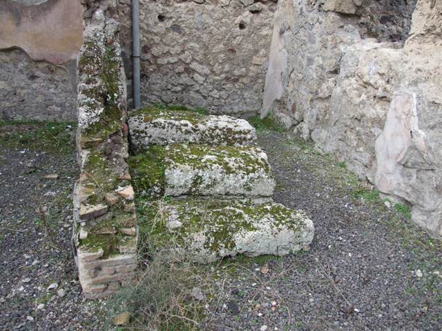 IX.5.9 Pompeii. December 2007. Room 11. Kitchen.