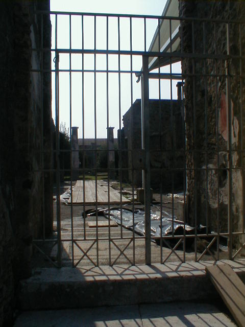 IX.8.6 Pompeii. March 2009. Doorway to room 2, small room or cupboard.