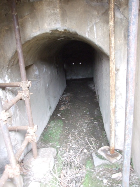 IX.8.6 Pompeii. March 2009.  Doorway to Room 15,  Diaeta.