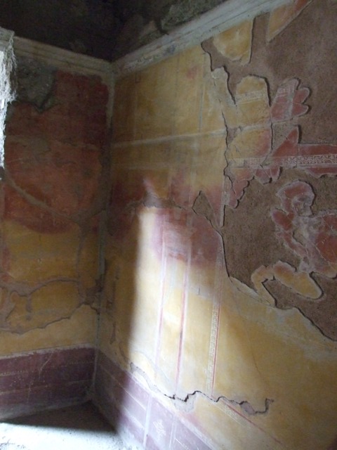 IX.13.1-3 Pompeii. March 2009. Room 21, stairs to upper floor. 