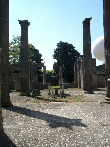 IX.14.4 Pompeii. December 2007. Southern most room of the three rooms on the east side of the atrium. East wall.