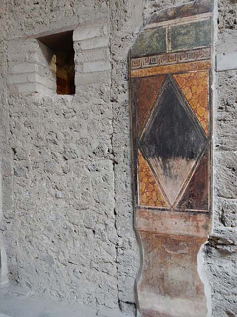 Villa of Mysteries, Pompeii. May 2010. Room 64, west wall of atrium.